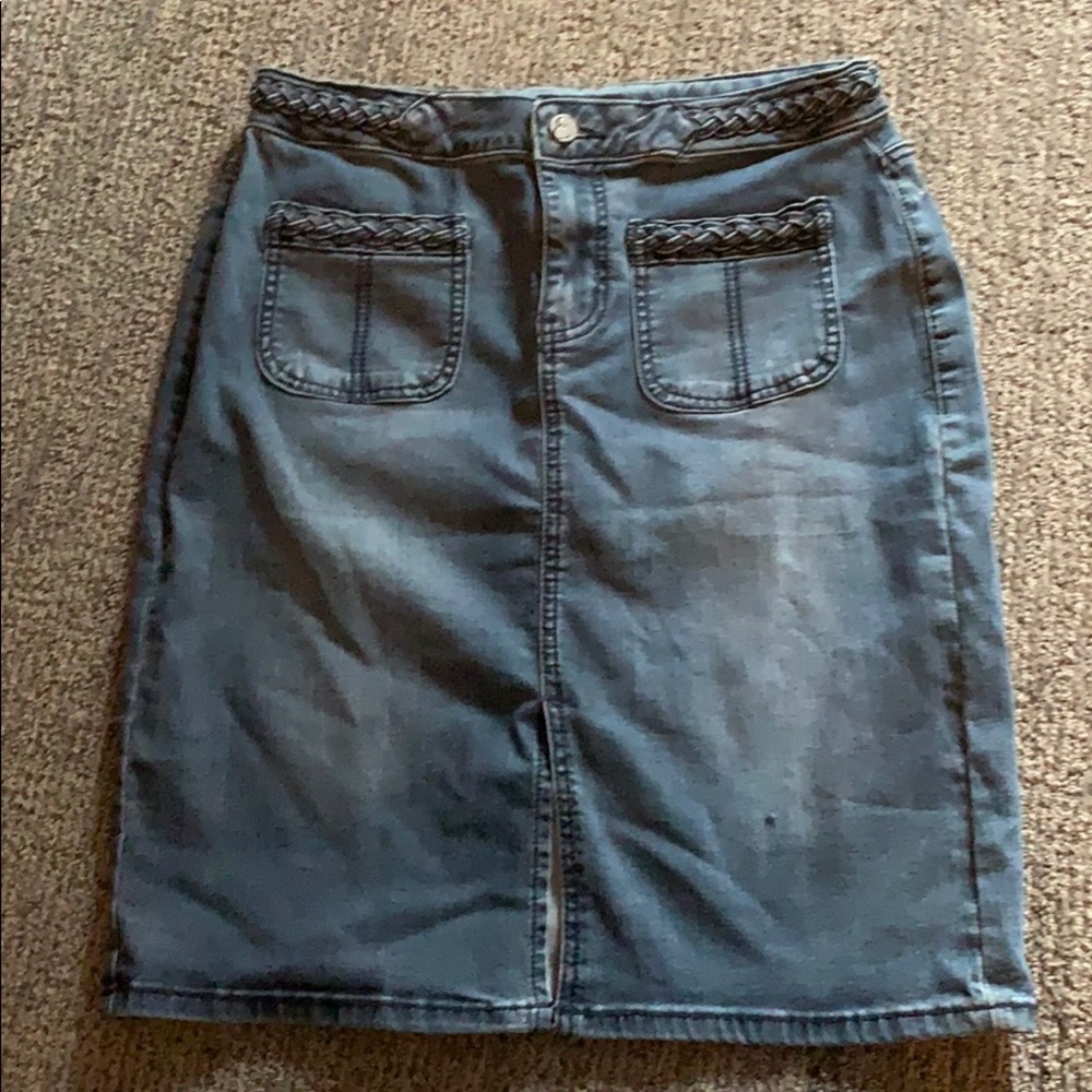 Denim skirt